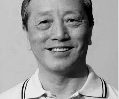 景德鎮(zhèn)陶瓷學(xué)院原黨委書記、院長秦錫麟逝世