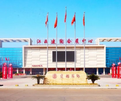 數(shù)千品牌、萬(wàn)余新品！買瓷磚找品牌，來(lái)這里就對(duì)了