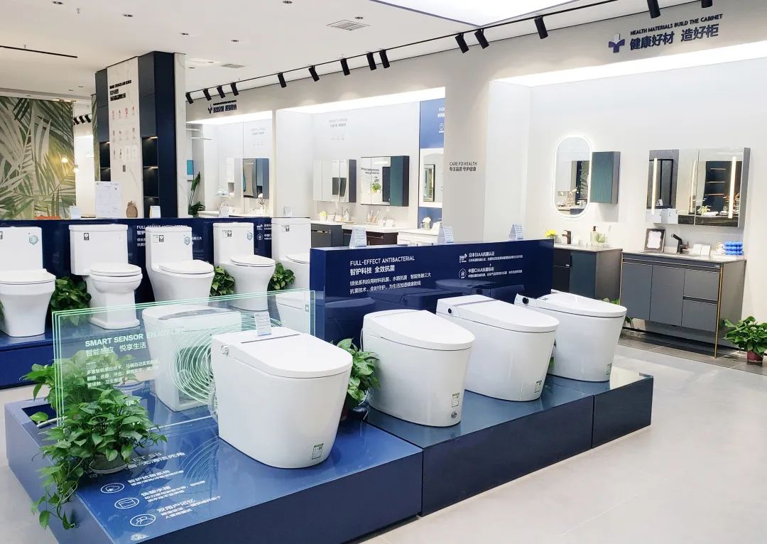 2022優(yōu)秀店面｜健康美學空間，詮釋產(chǎn)品與人的藝術(shù)交互3.jpg