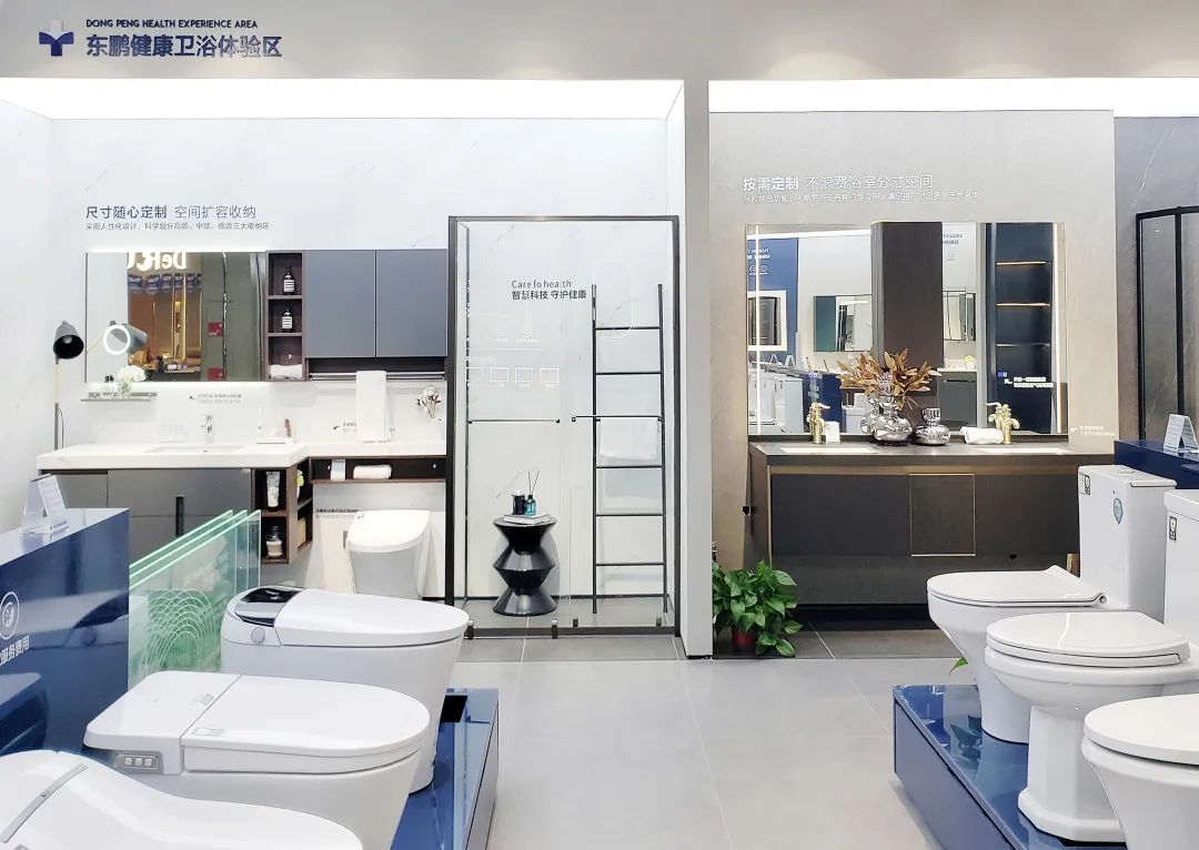 2022優(yōu)秀店面｜健康美學空間，詮釋產(chǎn)品與人的藝術(shù)交互4.jpg