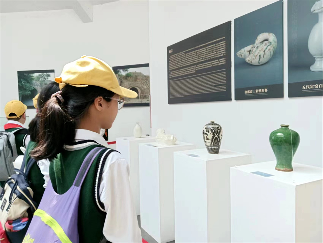 石家莊市盛世長安小學(xué)走進(jìn)井陘南橫口村開啟傳統(tǒng)文化研學(xué)之旅A05.jpg